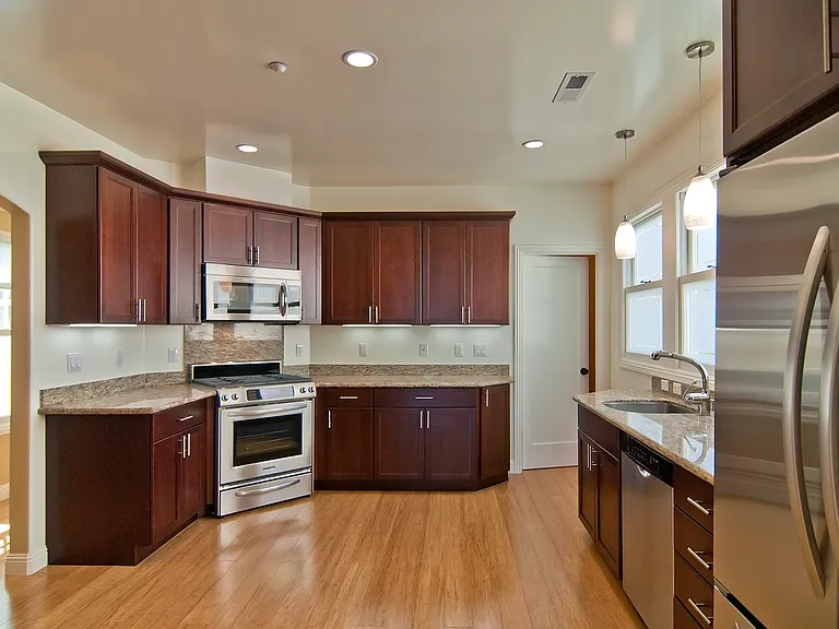 3587 Clay St — Photo 4