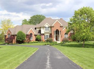 2726 Cummins Hill Dr, Marion, OH 43302