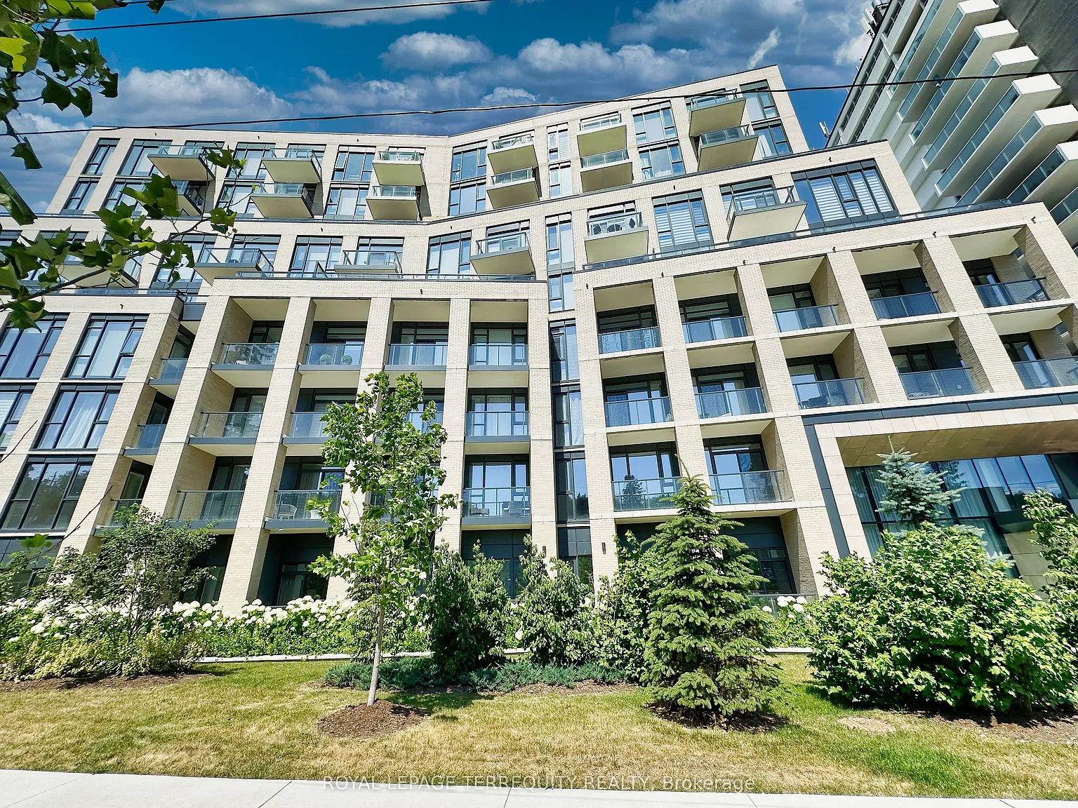 1 bed, $2,450 — Photo 3