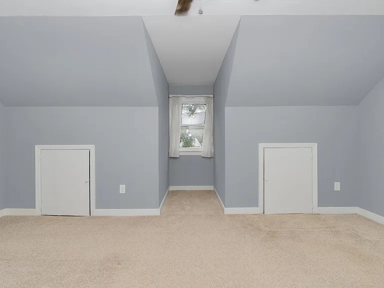 8407 Pamela Dr — Photo 24
