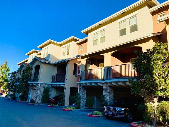 2nd image of 5132 El Camino Ave APT 207