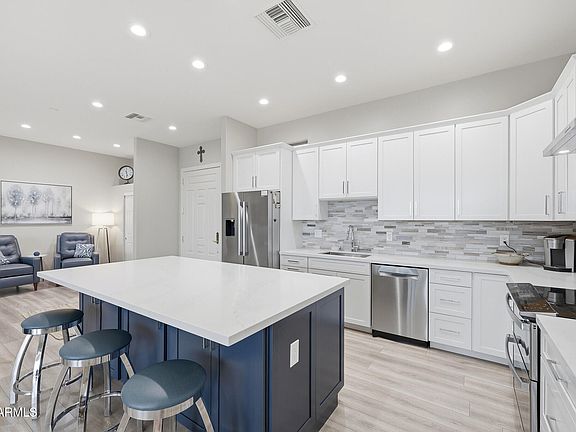 2nd image of 15147 E PALOMINO Boulevard
