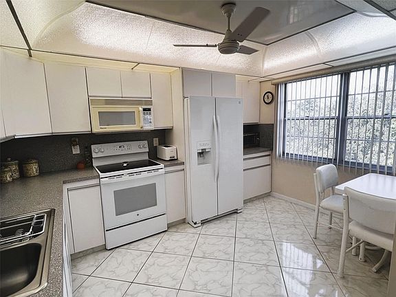 2nd image of 2305 Lucaya Lane #M-4