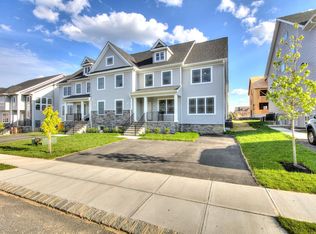 98 Wadsworth Ave, Lakewood, NJ 08701