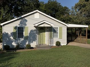 814 S High St, Winchester, TN 37398