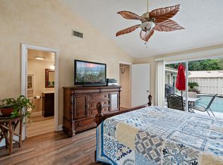 5293 Eagle Lake Dr, Palm Beach Gardens, FL 33418