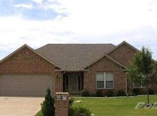 2902 Graystone Dr, Paragould, AR 72450