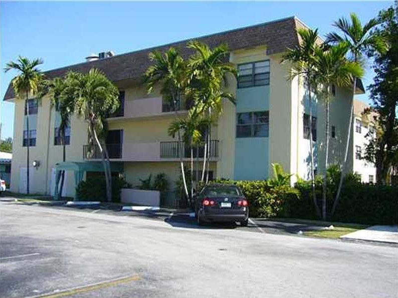 1st image of 9022 NE 8th Ave APT 3M