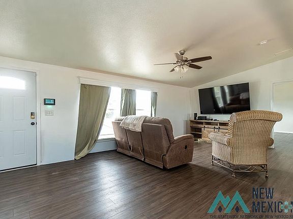 5th image of 3024 Carver St
