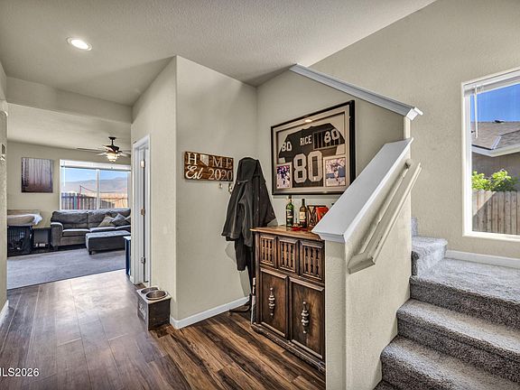 4th image of 334 Granite Ct