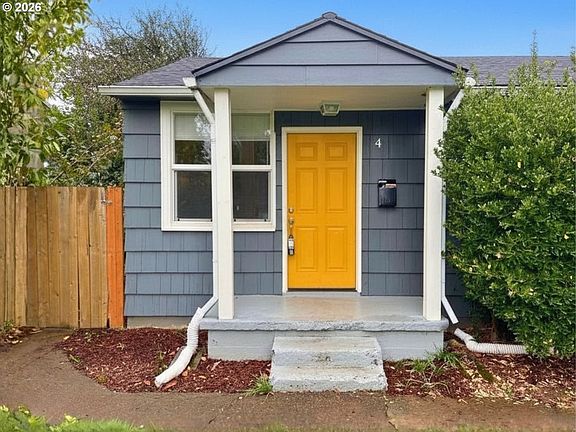5th image of 5821 SE Knapp St
