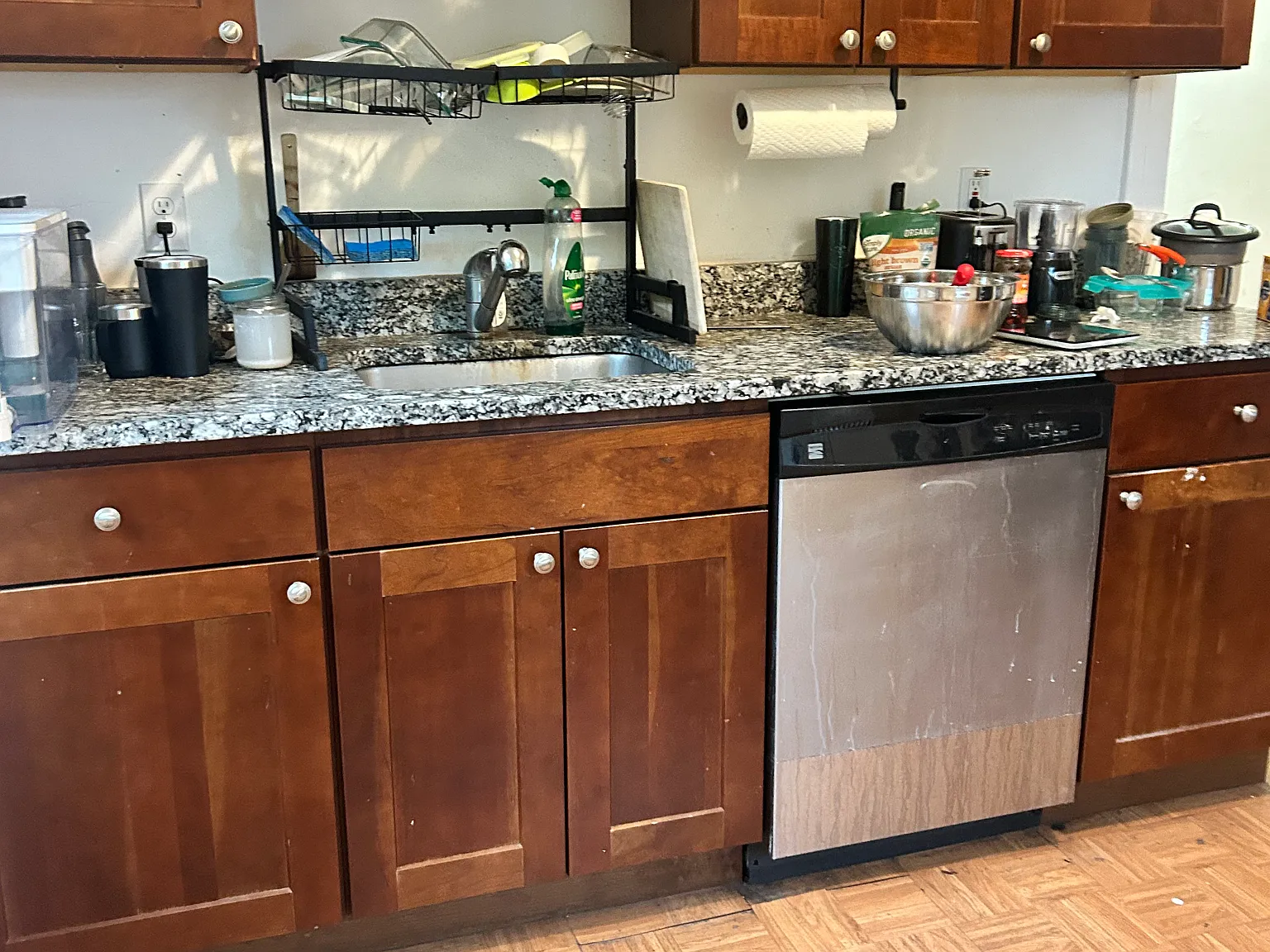 4 bed, 2000 sqft, $3,800 — Photo 2