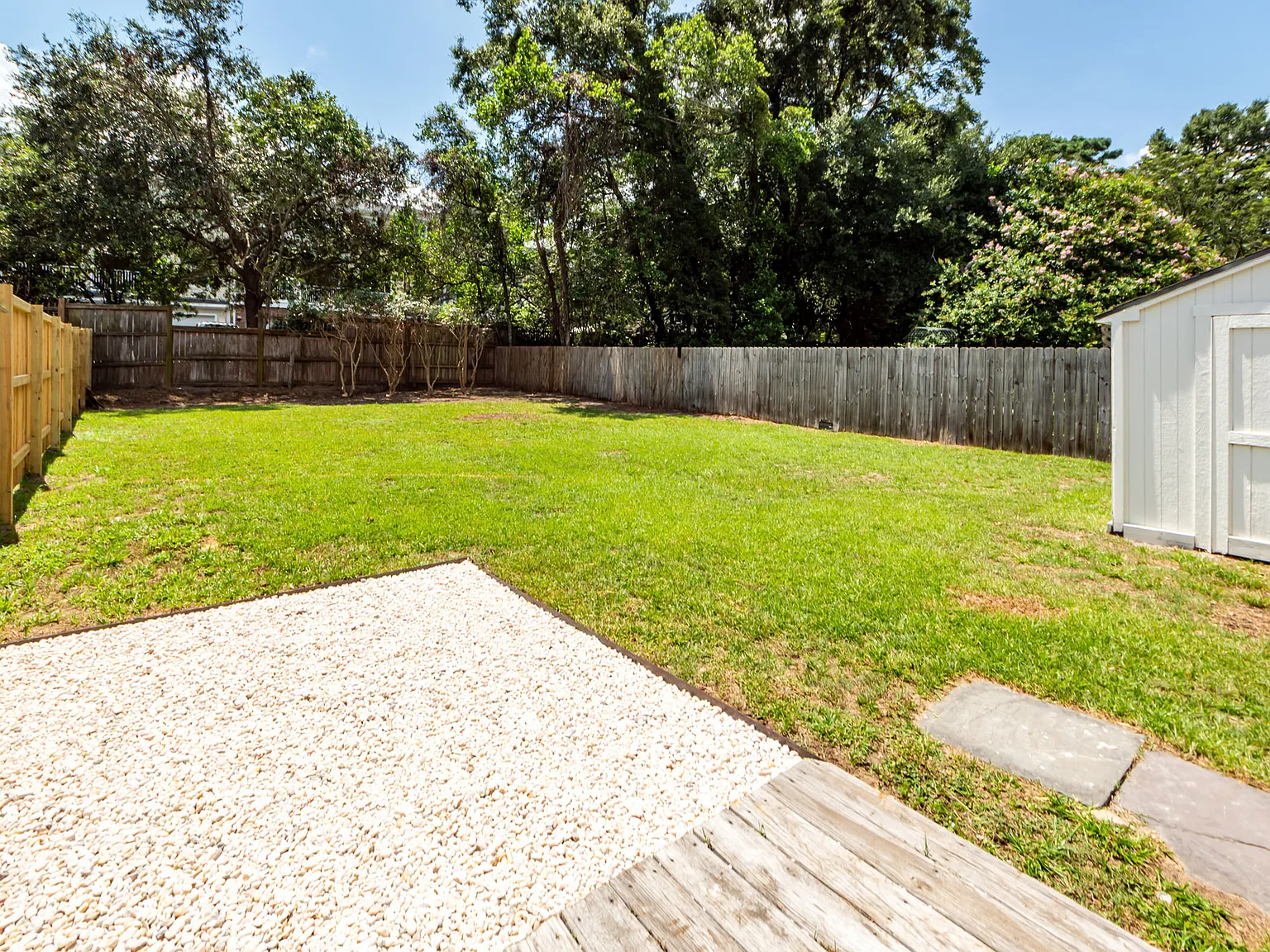 2 bed, 818 sqft, $3,250 — Photo 4