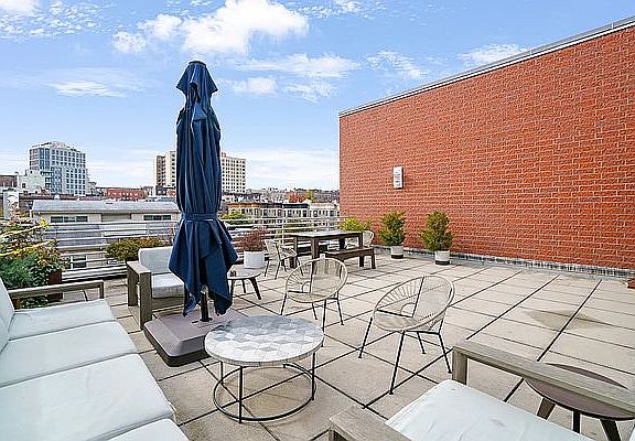 5th image of 475 Sterling Pl APT 3A