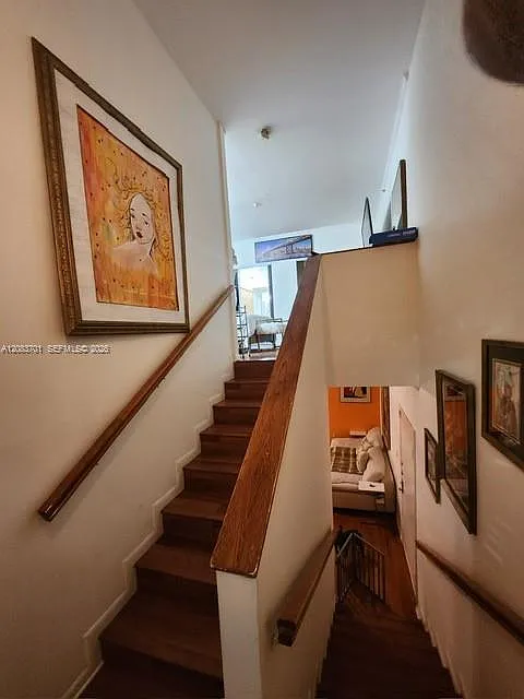 The Roosevelt Condo — Photo 3