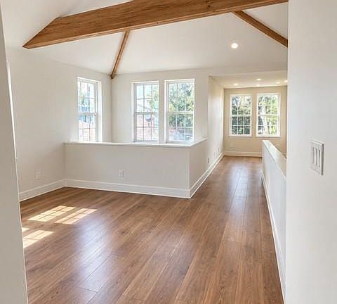 5th image of 3913A Pease St #A