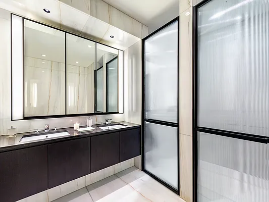 Sold by Compass | media 10