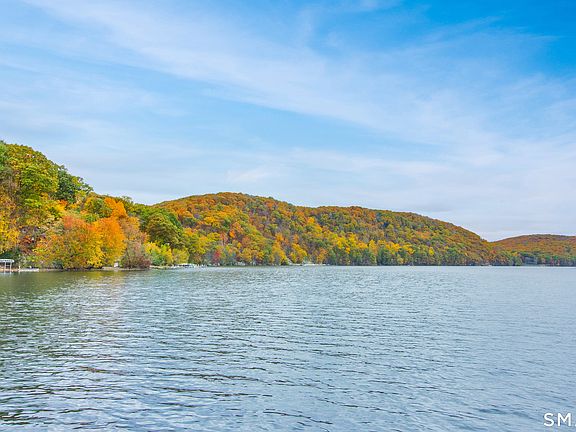 4th image of 16 Hayestown Road #D303