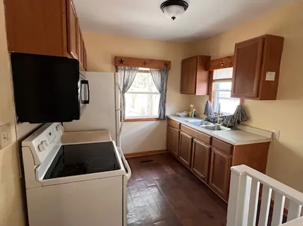 155 Wyoming St E, Saint Paul, MN 55107