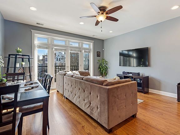 Living Room / Dining Room