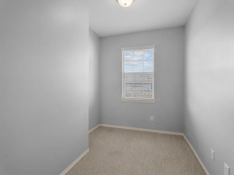 2131 Kemah Village Dr — Photo 20