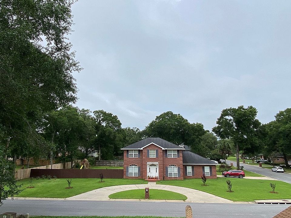 1st image of 6011 Thistledown Dr