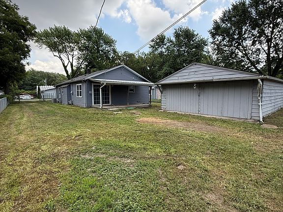 5th image of 2724 N Butler Ave