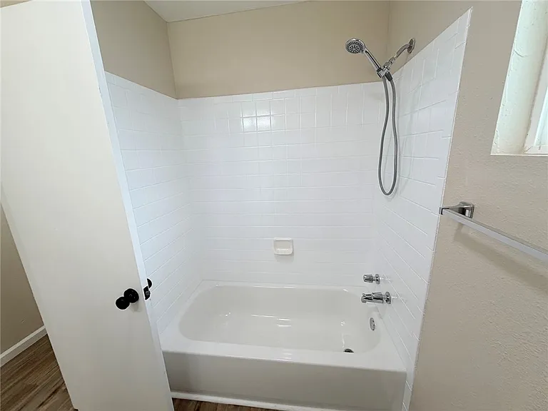 355 S Aspan Ave #1 — Photo 18