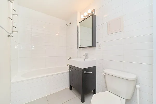 Rented by Living New York | media 8