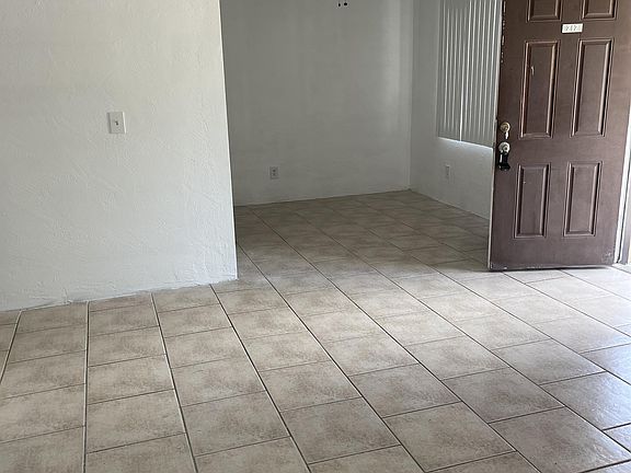 2nd image of 321 Clifton Ave #211