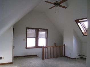 144 Pearl St APT 4, Middletown, CT 06457