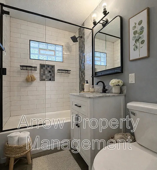 800 S 38th Street Ct #1 — Photo 5