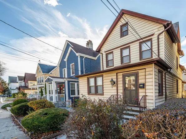 38 West 43rd Street image 1 of 28