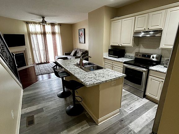 5th image of 340 Modesta Rd