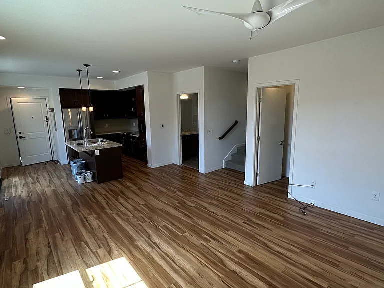 107 G St #209 — Photo 4