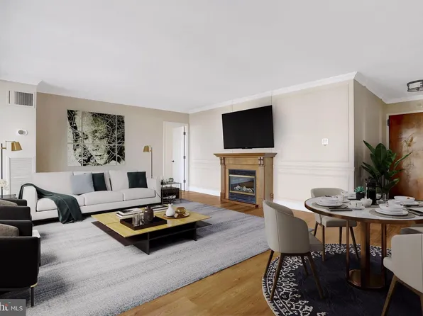 400 Madison St APT 806, Alexandria, VA 22314