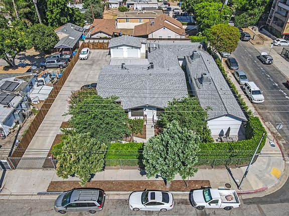 4th image of 7304 N Woodley Ave #7304