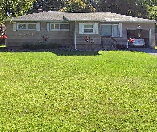 2nd image of 3017 Green Acres Dr