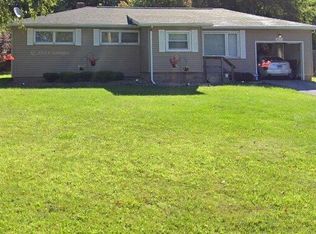 3017 Green Acres Dr, Youngstown, OH 44505