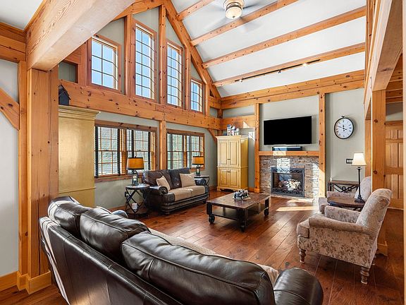 3rd image of 172 South Road