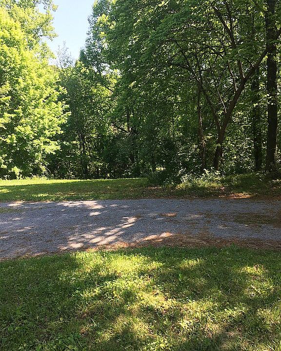 1st image of 1221 Gamble Dr