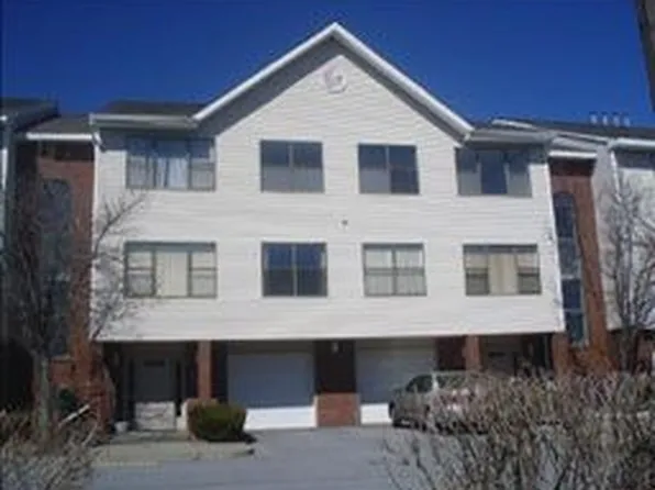 183 Deer Court Dr, Middletown, NY 10940