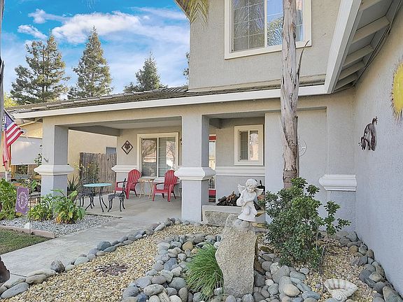 3rd image of 2052 Gold River Dr