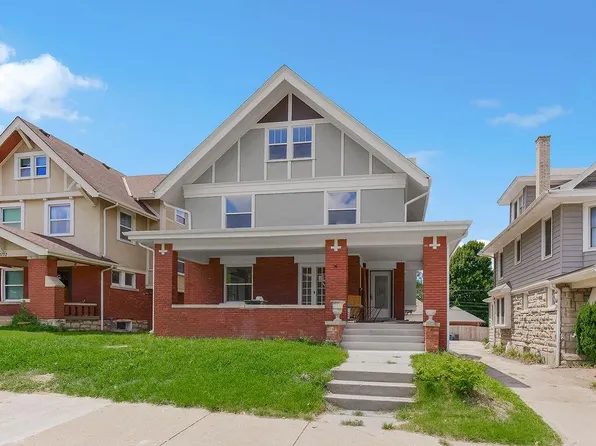 3128 SW Summit Trafficway, Kansas City, MO 64111
