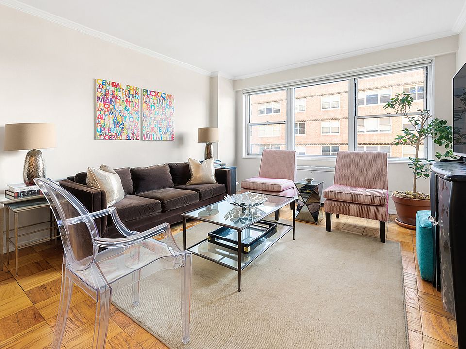 1st image of 10 W 15th St APT 1003