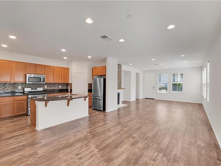 15723 Parkhouse Dr #91 — Photo 4