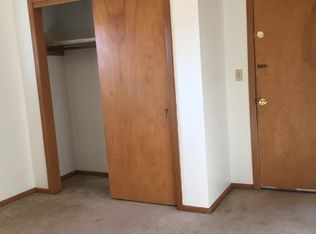 711 16th St NW #1, Minot, ND 58703