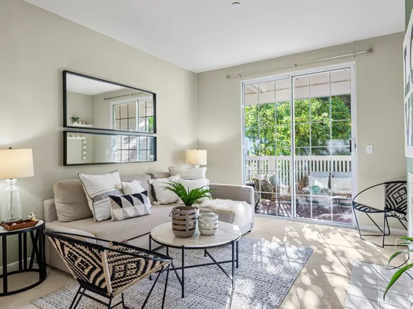 606 Arcadia Ter Unit 204, Sunnyvale, CA 94085