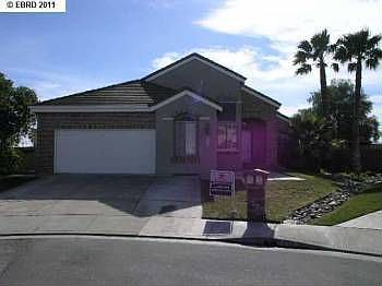 1st image of 2495 Cove Pl