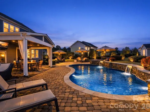 7683 Lazy Hollow Ln, Denver, NC 28037